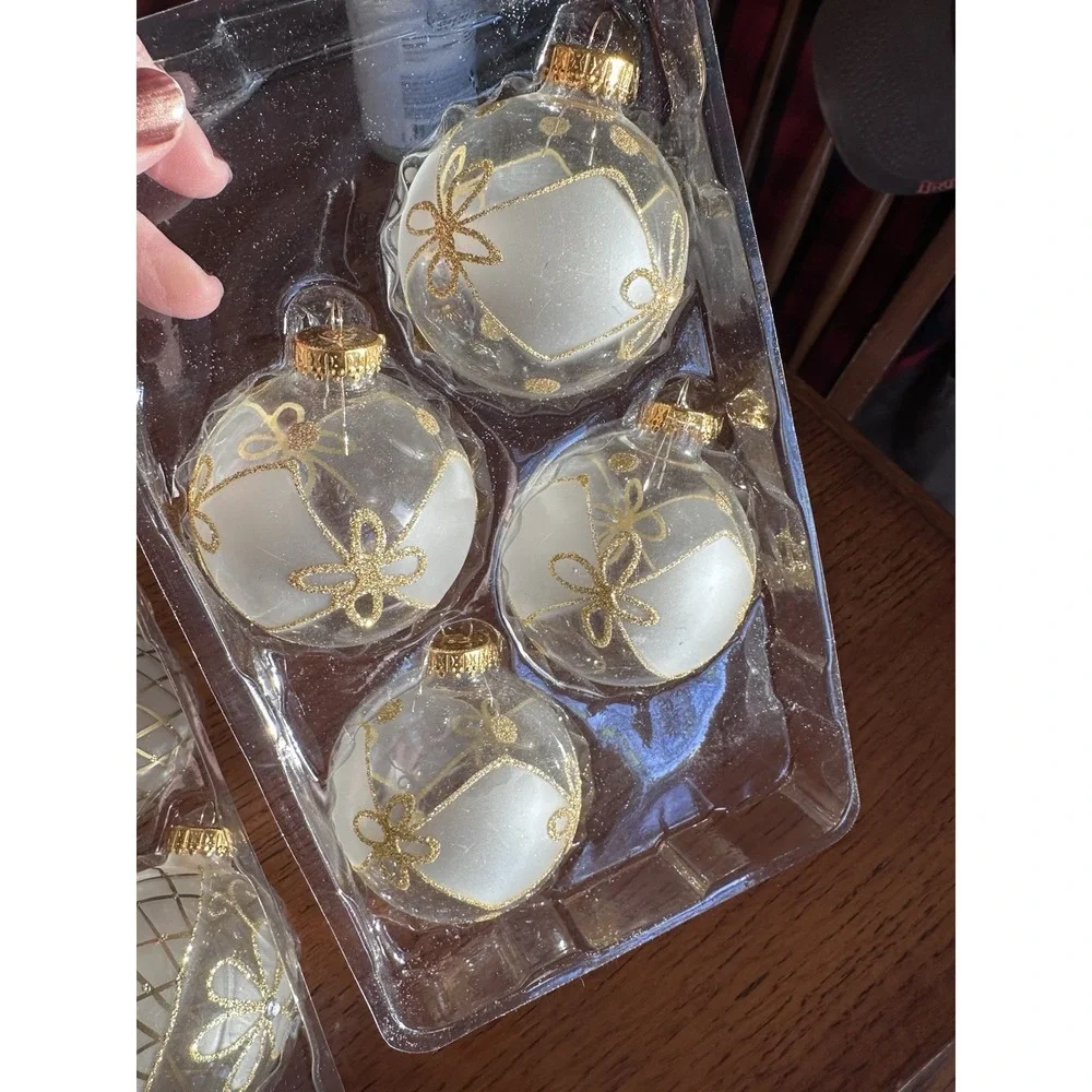 G&D lot ornaments